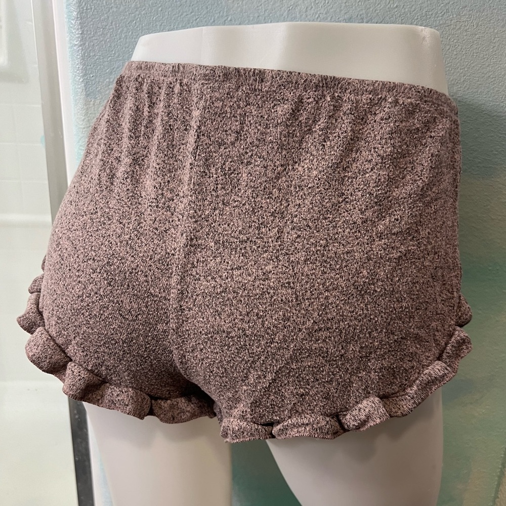 Free Press Ruffle Shorts - Picture 6 of 8